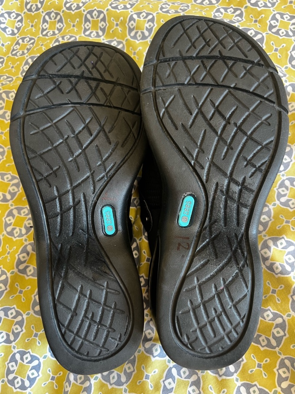 Bzees Black Slip-On Clog Mules Womens Size 9.5 - Picture 5 of 10
